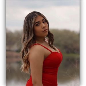 Meet your Posher, Vanessa